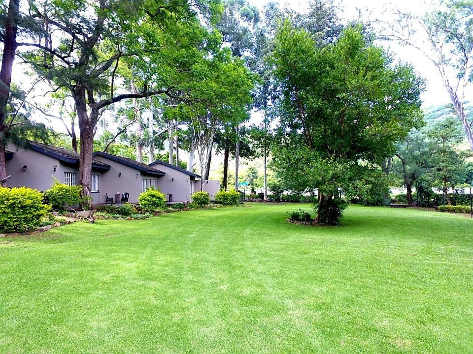 Wayside Lodge 上瓦特法尔 外观 照片